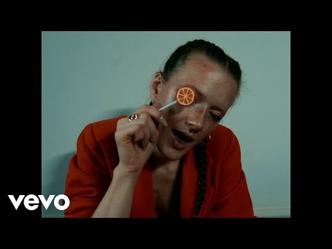 Martina M - Tylko komfort (Official Video)