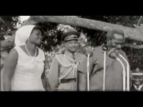 Form the Archives :Pres Mzee Jomo Kenyatta Introducing First lady Mama Ngina & Vp Moi to the public