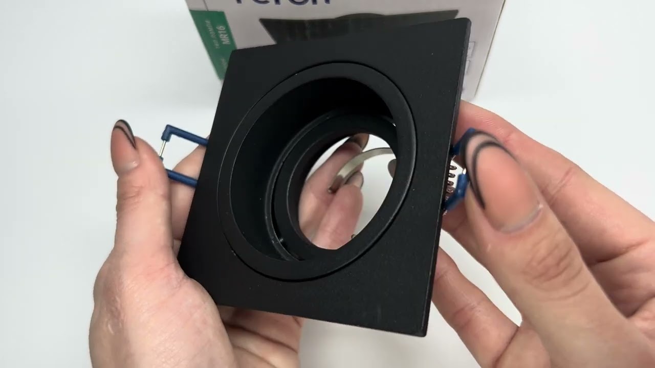 Врізний точковий світильник FERON DL8350 чорний 01832