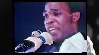 Desmond Dekker -  Israelites -  live 1970  (Full audio+video  (movie))