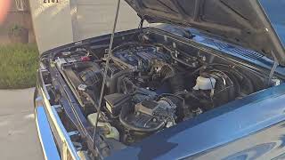 1989 Toyota Pickup XtraCab Deluxe V6 4x4 5-Speed Engine Idling