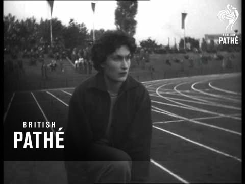 Selected Originals - Athletic - British Girls Beat Czechs (1954)