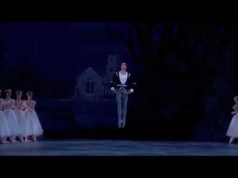 GISELLE - Count Albrecht Variation (Artemy Belyakov - Bolshoi Ballet)
