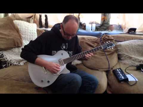 Видео-обзор товара Электрогитара Gretsch G5426 Jet Club Silver
