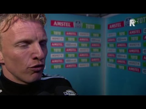 Dirk Kuyt wint de beker als captain van Feyenoord
