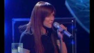 Ashlee Simpson - Little Miss Obsessive (on Ellen)