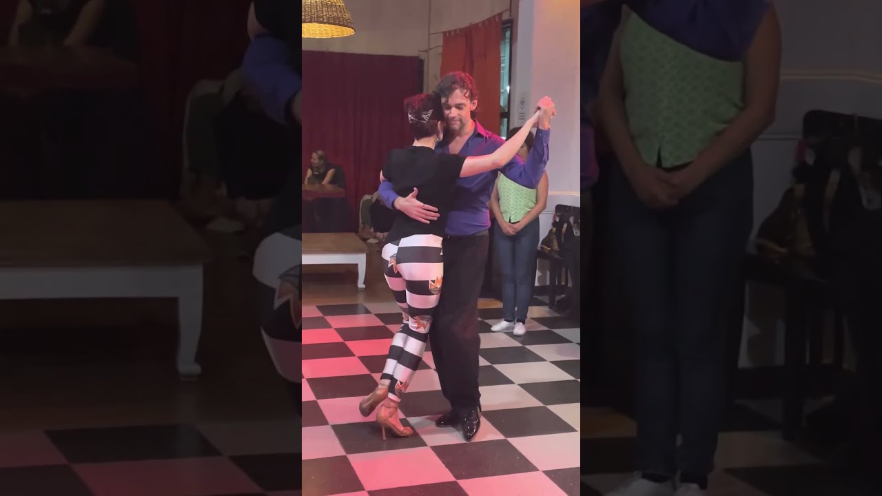 Video thumbnail for Alejandra Gutty y Andrea Dedó @ La Kilombera - Milonga 4/2/23, Class Demonstration