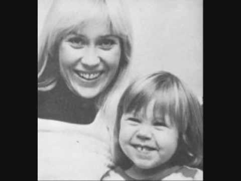 Videoclip de Bjällerklang — Agnetha Fältskog