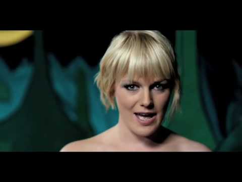 Ingeborg Selnes- Elephant (music video)