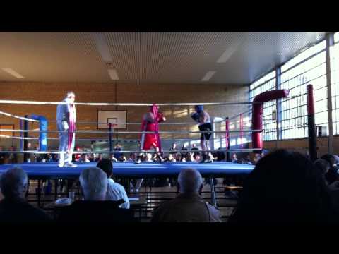 Esc Rellinghausen 06 Boxen: Noah Rajic Sieg durch Aufgabe