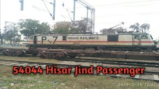 preview picture of video '54044 Hisar Jind Passenger At Jakhal junction With Double locomotive Wap 7 And Wdg 4d'