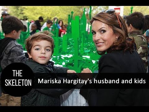 download lagu mp3 mp4 Mariska Hargitay Kids, download lagu Mariska Hargitay Kids gratis, unduh video klip Mariska Hargitay Kids