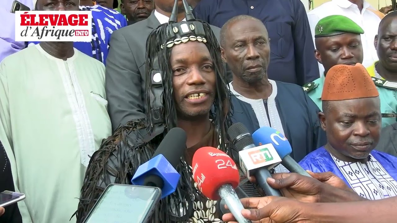 2ème Partie de la signature de convention pour lutter contre le vol de bétail