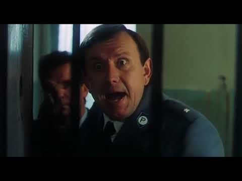 Wyciekł film z aresztu na warszawskim Grochowie…