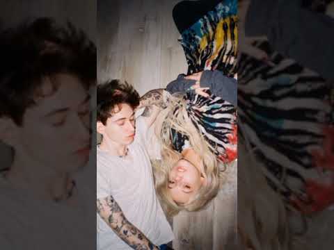 Video thumbnail for Stole Her Heart
