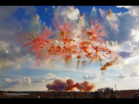 Adelfia San Trifone 2018 - Tagesfeuerwerke Zusammenschnitt
