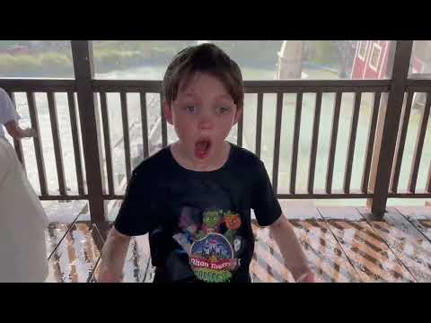 Thorpe Park Tidal Wave Wipe Out!