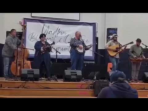 Promotional video thumbnail 1 for Hazy Ridge Bluegrass Band