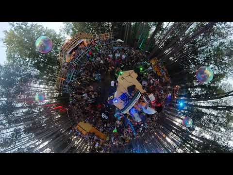 Honeycomb and Jason Leech jam session at Electric Forest 2022