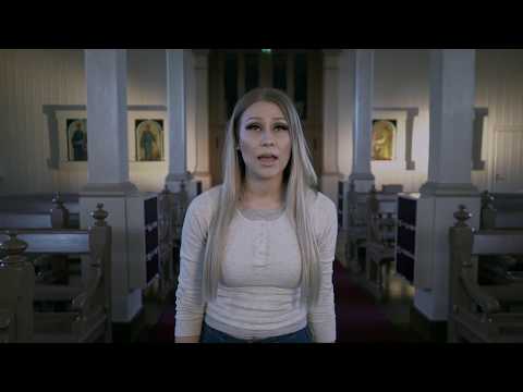 Kristiina Brask & Alavan kirkkokuoro: Saavumme synkiltä teiltä