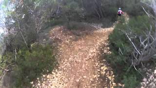 preview picture of video 'VTT - Descente des crêtes à Piolenc (84) [HD]'