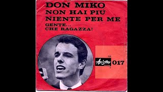 Kadr z teledysku Non hai più niente per me tekst piosenki Don Miko