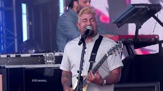 Deftones - Prayers/Triangles (Live At Jimmy Kimmel Live!) HD
