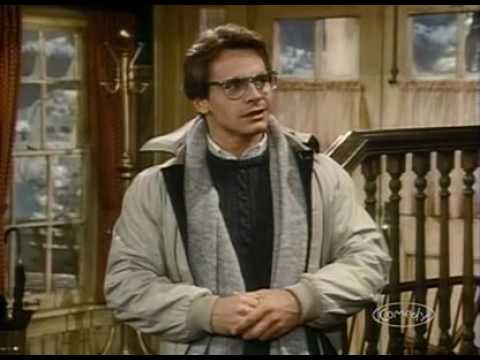 Newhart 3x12 Local Hero