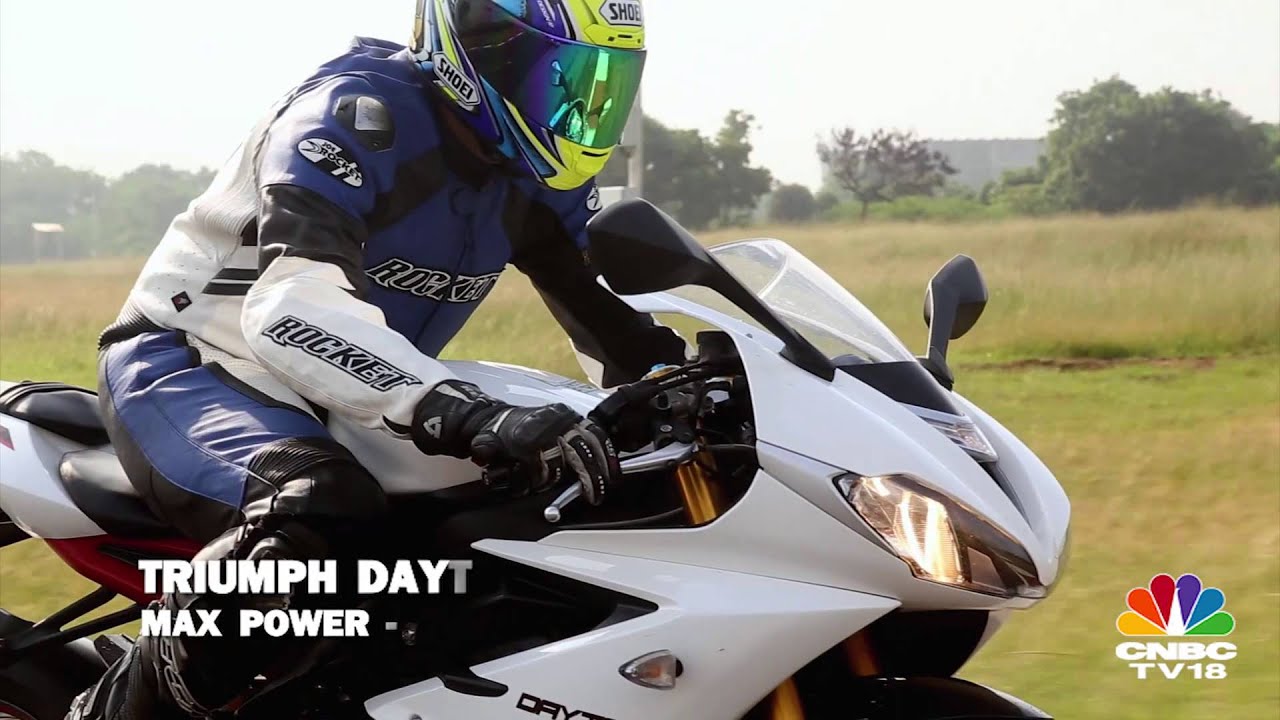 Triumph Daytona 675R - On Track