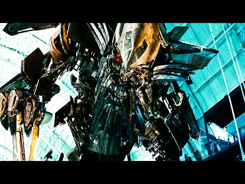 Sam found Jetfire. Transformers: Revenge of the Fallen(2009)