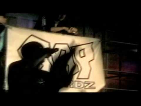 РАЙОН МОЕЙ МЕЧТЫ - Рок-н-ролл Мёртв «Новый Год От Rap Recordz 2006»