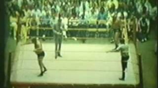 No DQ! Jackie Fargo vs Al Greene (8-8-72) Classic Memphis Wrestling - Mid-South Coliseum