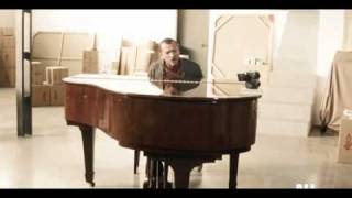 Biagio Antonacci - il Cielo ha una porta sola (HD music video)