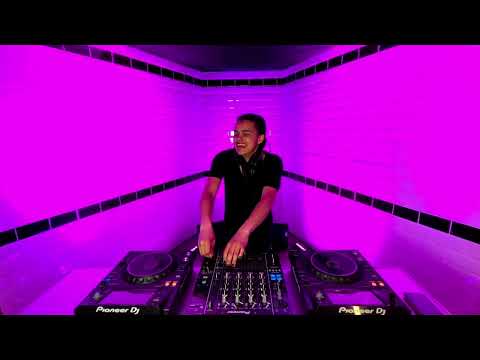 PAVVLICH / 151 BPM - 066 BASS STATION