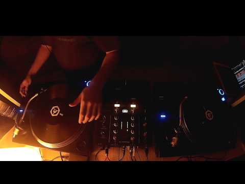 Tomas Carballo - Minimal House Vinyl (DVS) Mix #2922020