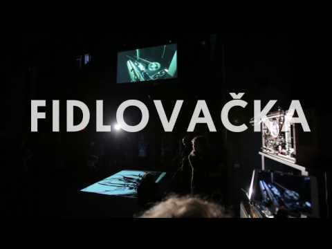 Fidlovačka aneb Kdo je My?