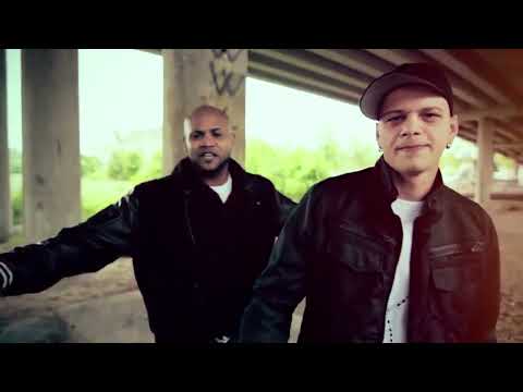 Bitches & Blender Testo feat. Dirty-E