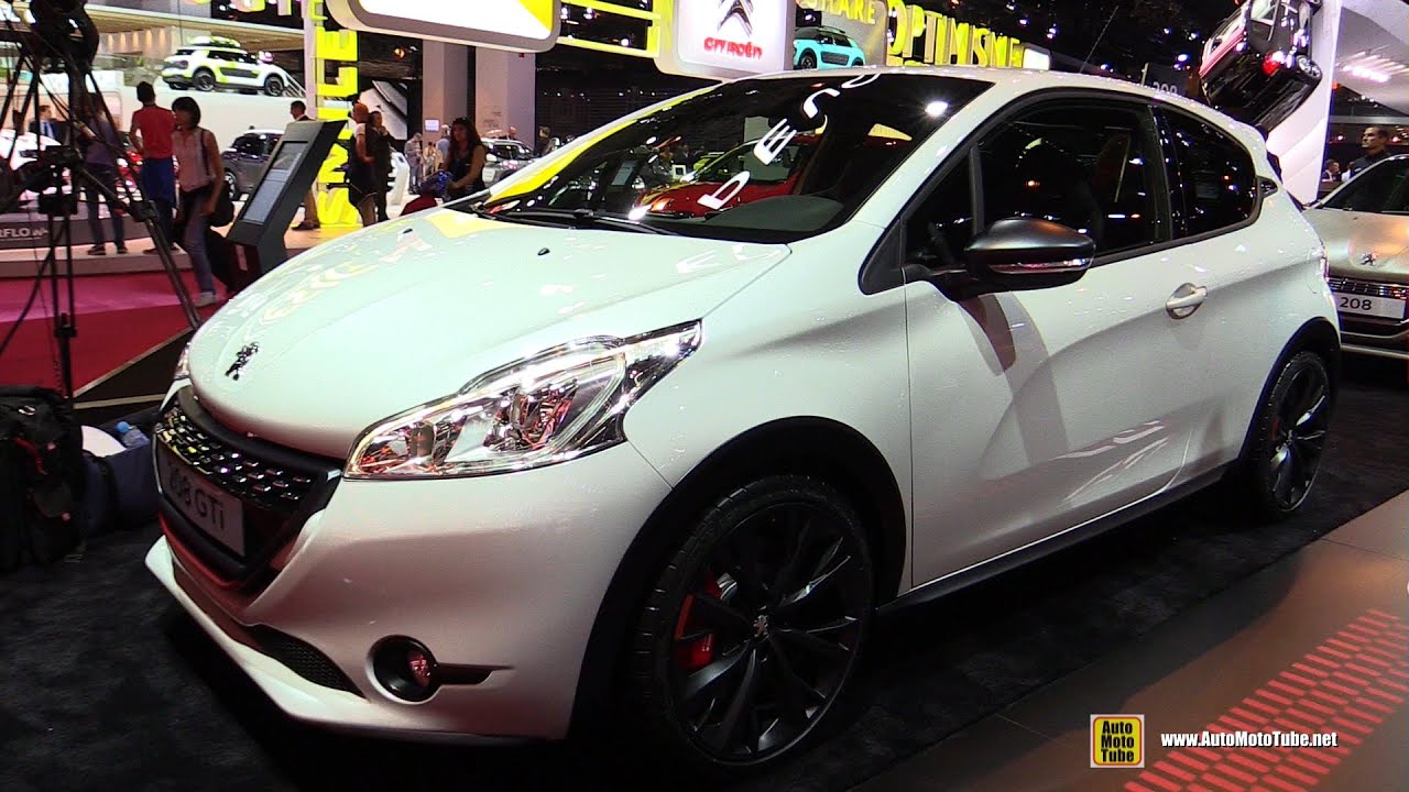 2015 Peugeot 208 GTI - Exterior and Interior Walkaround - 2014 Paris Auto Show