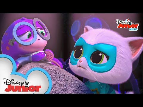 Bitsy's Left Behind 🎶 | Music Video | SuperKitties | @disneyjr