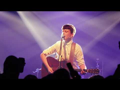 Connor Fyfe covering Stop Crying Your Heart Out by Oasis