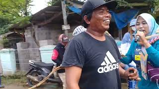 Download lagu 🔴 KANG KAJI GAUL DESY PARASWATI PUTRA GENADES SINGA BARONG SABTU 21 MEI 2022 mp3 Download lagu 🔴 KANG KAJI GAUL DESY PARASWATI PUTRA GENADES SINGA BARONG SABTU 21 MEI 2022 mp3