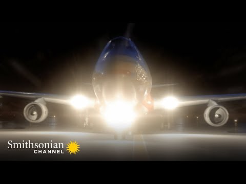 This Passenger’s Choice of Seat May Have Saved His Life | Air Disasters | Smithsonian