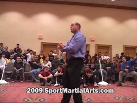 Andres Garcia v Bryan Young - Men's team sparring eliminations - 2009 NBL Supergrands