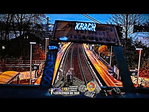 DEUTSCH LES LANDES - MIT DEM WEIHNACHTSSCHALK IM NACKEN DURCH SCHLAND