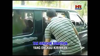 Download lagu ibuibu12 penantian idalaila om awara mp3 Download lagu ibuibu12 penantian idalaila om awara mp3