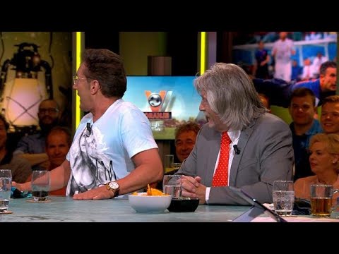 Gerard Joling heeft ruzie met Voetbal Inside-publiek - VI ORANJE BLIJFT THUIS