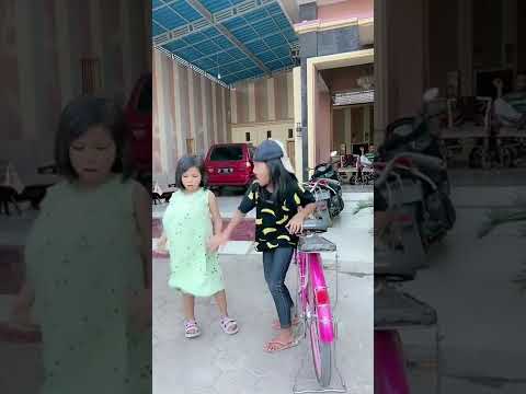 dah hamil😂😂#shorts #kumpulan *#tiktokkomedi #komedikocak @novitasarirevina147