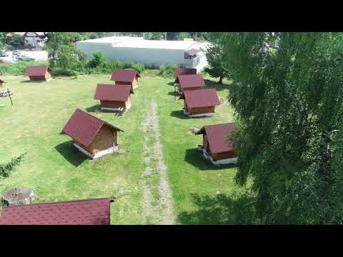 Intrare în Paradisul Verde la Casa Horezeana - Popas Turistic Trei Stejari by RaduroTravel.ro