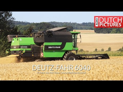 Deutz-Fahr 6040 harvesting grain - graanoogst - Korbach, Germany