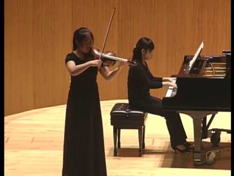 Shanshan (Maggie) Zeng, age 20, violinist, plays Korngold's Violin Concerto in D major, Op. 35